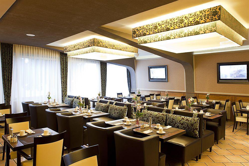 Der Heidehof Conference & Spa Resort Gaimersheim Bagian luar foto