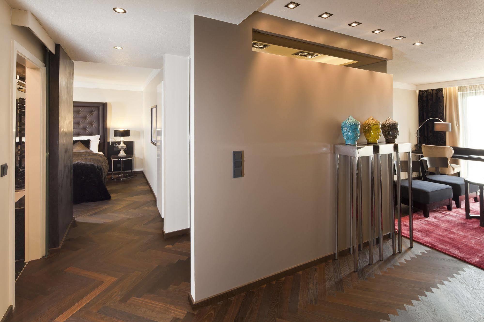 Der Heidehof Conference & Spa Resort Gaimersheim Bagian luar foto