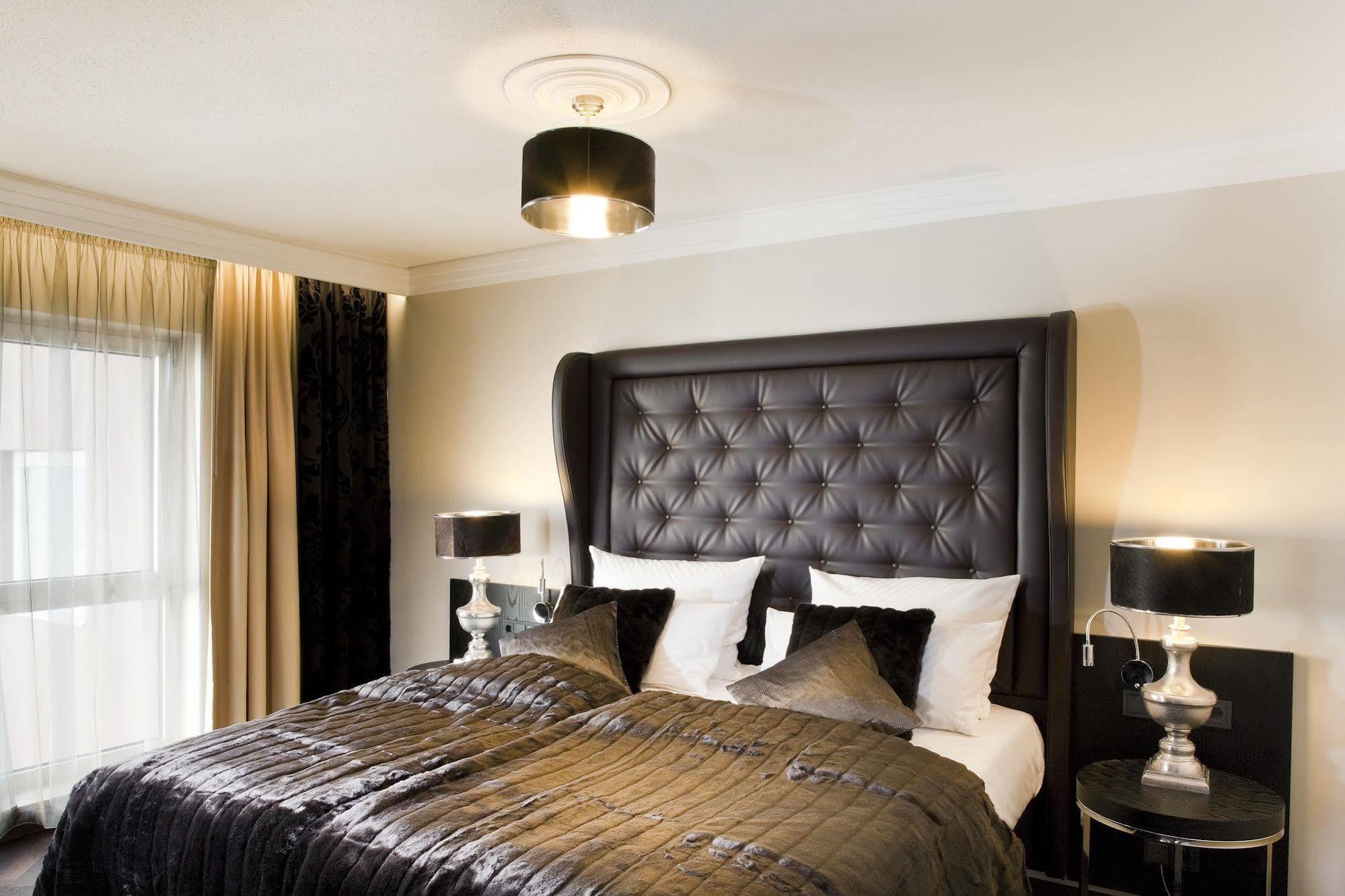 Der Heidehof Conference & Spa Resort Gaimersheim Bagian luar foto